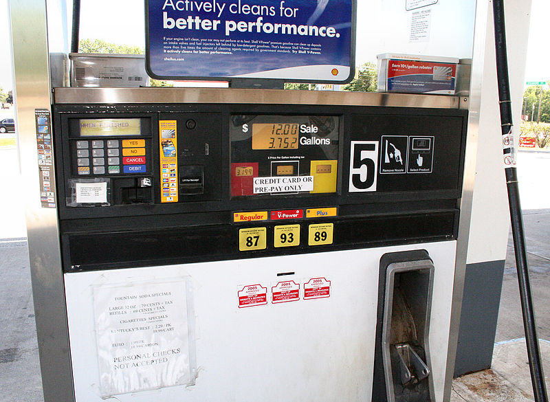 File:Gas-pump-Indiana-USA.jpg