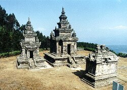 Candi Gedong Songo Wikipedia bahasa Indonesia 