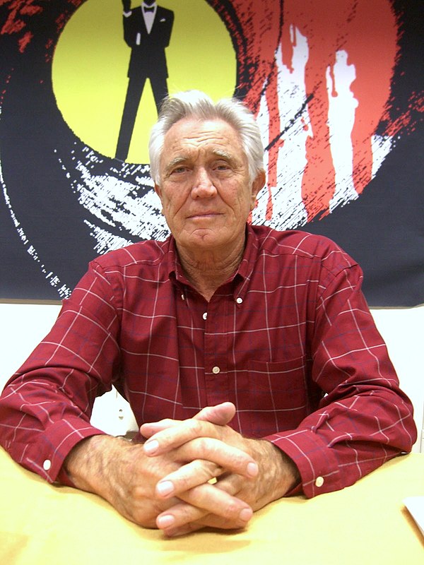 Lazenby at the 2008 Big Apple Comic Con