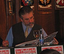 Gerry Adams Mansion House, Dublin.jpg