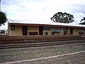 Station building and platform, December 2007