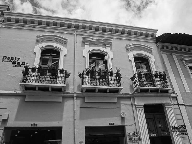 File:Historic Center of Quito - World Heritage Site by UNESCO - Photo 012.JPG