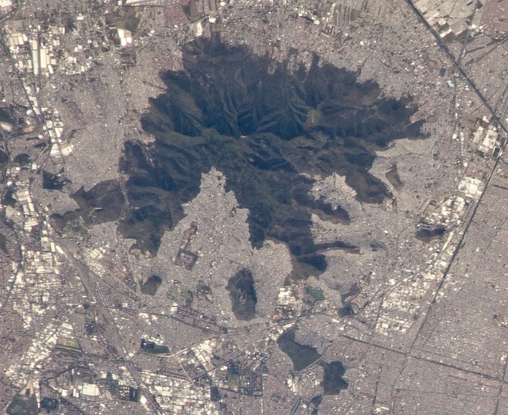 File:ISS029-E-38973 - View of Mexico (Sierra de Guadalupe).jpg