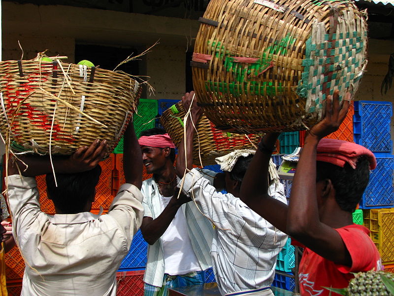 File:India - Koyambedu Market - Faces 01 (3983959747).jpg