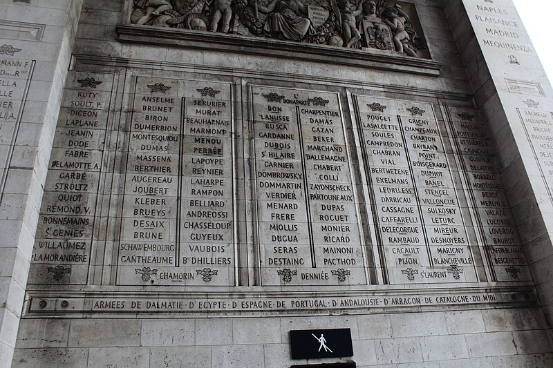 File:Inscriptions Arc Triomphe Paris 2.jpg