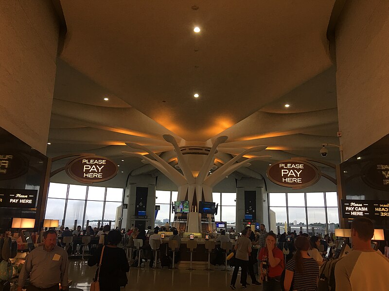File:Interior of Terminal A in Reagan National Airport.jpg