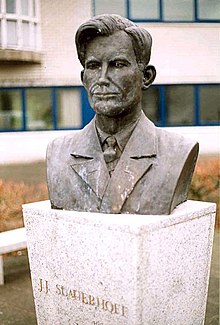 Sculpture of Slauerhoff in Huizum J.J.Slauerhoff.jpg