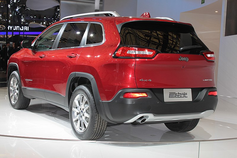 File:Jeep Cherokee KL (003).JPG