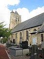 Église et cimetière côté sud.