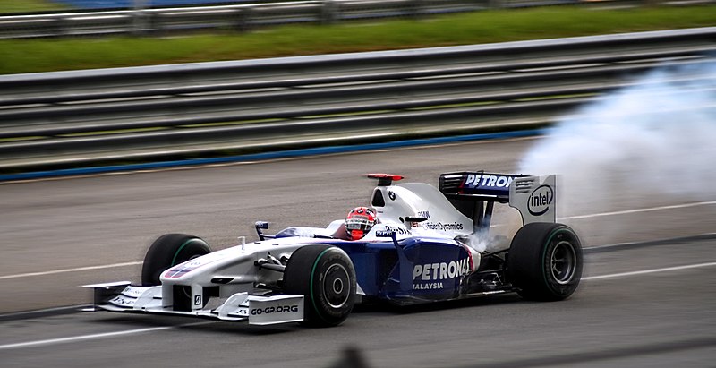 File:Kubica 2009 Malaysian GP 1.jpg