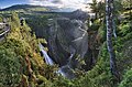 2. Esti panorámafotó a Mabödal-kanyonról (Sogn og Fjordane megye, Norvégia).