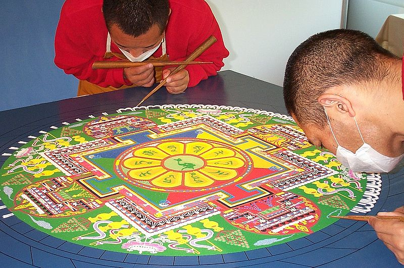 File:Mandala2.jpg