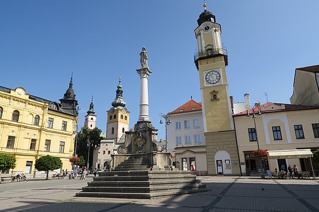 Image: Mariensäule Mary Column Banská Bystrica Hauptplatz