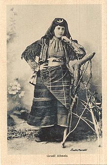 Marubi photograph woman from Grudë.jpg