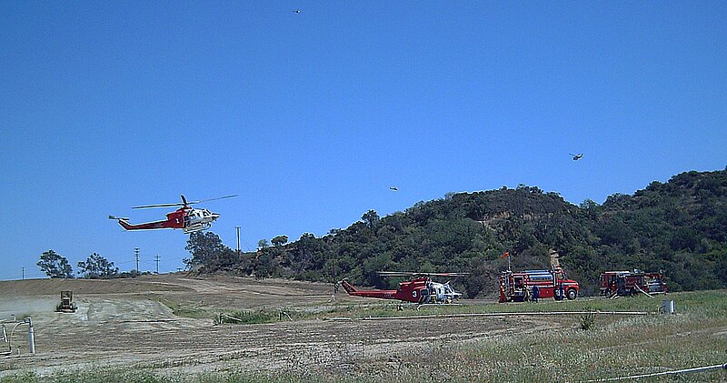 File:May 2007 Griffith Park Fire.jpg