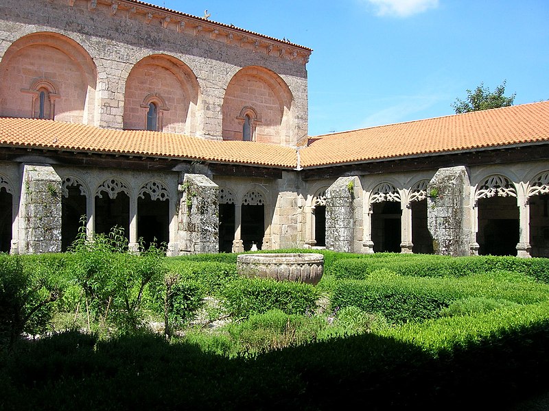 File:Monasterio de Santa María de Xunqueira de Ambía (540414052).jpg