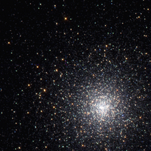NGC 5824 hst 05902 R555G439B336.png