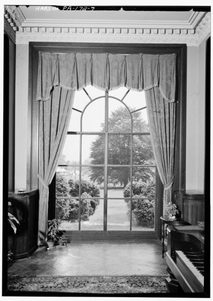 File:Ned Goode, Photographer May 19, 1960 FIRST FLOOR, MIDDLE ROOM ON SOUTH SIDE, WINDOW - Cedarcroft, Bayard Drive (East Marlborough Township), Kennett Square, Chester County, PA HABS PA,15-KENSQ.V,3-7.tif