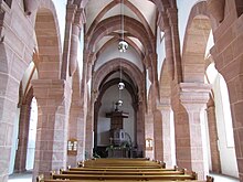 Intérieur de l'église protestante