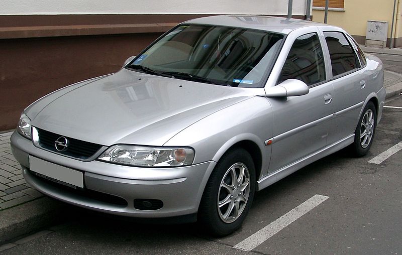 File:Opel Vectra front 20080118.jpg