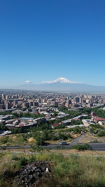 File:Panoramic View of Yerevan 01.jpg