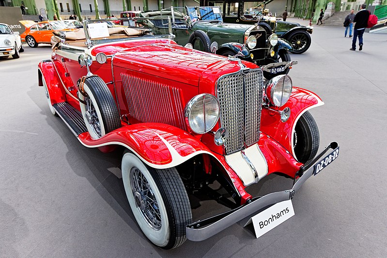 File:Paris - Bonhams 2016 - Auburn 12-161 Cabriolet C - 1933 - 002.jpg