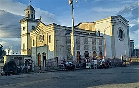 Parroquia Sagrado Corazón de Jesús de Armenia.jpg