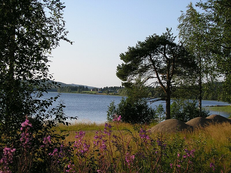 File:Persomajärvi.1.Meänmaa.JPG
