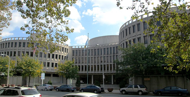 File:Philadelphia Police Headquarters from northwest.jpg