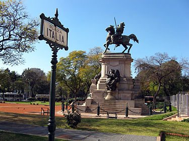 Monumento a Giuseppe Garibaldi in Plaza Italia Plaza Italia in Buenos Aires.jpg