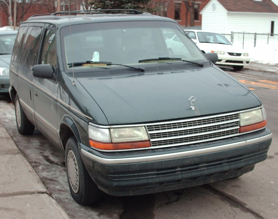 Plymouth Voyager - Wikipedia