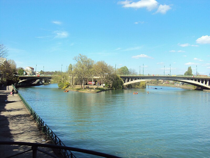 File:Pont de joinville - avril 2014 (3).jpg