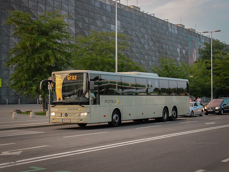 File:Postbus BD 14150 in der Fröhlichgasse.jpg