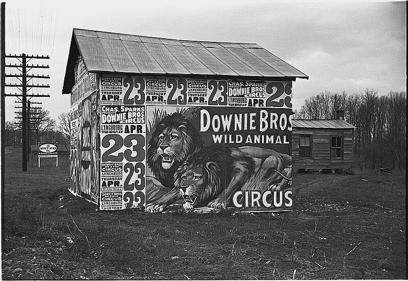 File:Posters covering a building near Lynchburg to advertise a Downie Bros. circus LOC 3548858861.jpg