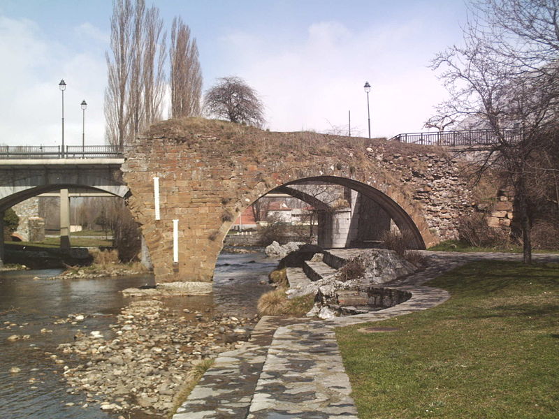 File:Puente Romano.JPG