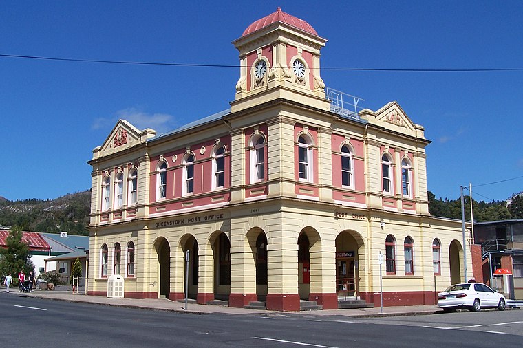 Queenstown Post Office