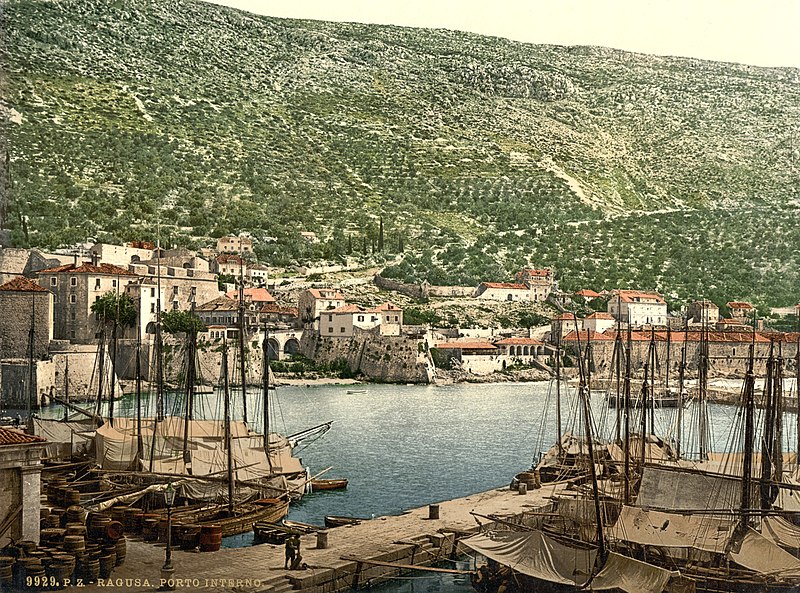 File:Ragusa, the Inner Gate, Dalmatia, Austro-Hungary-LCCN2002710786.jpg