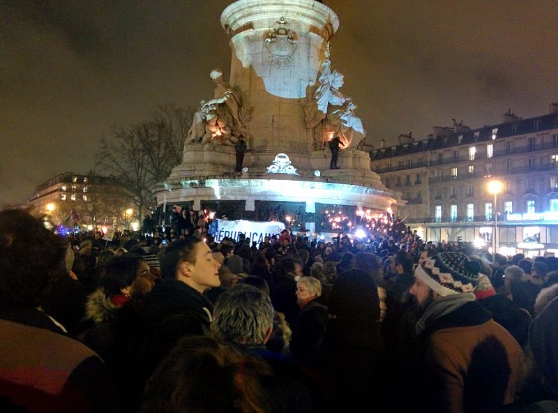 File:Rassemblement 07 janvier 2015 Charlie Hebdo (7).jpg