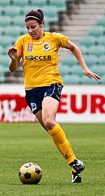 Renee Rollason playing for Central Coast Mariners (W-League)