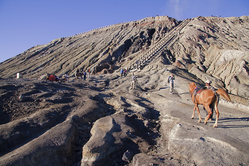 File:Riding up the volcano Mount Bromo.jpg