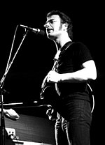 Thumbnail for File:Robert Fripp 2 B w.jpg