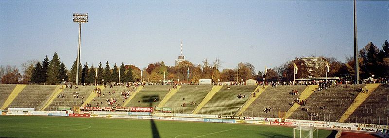 File:Rosenaustadion Gegengerade.jpg