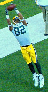 Martin catches a touchdown pass in 2007. Ruvell Martin 2007.jpg