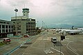 Torre de control y pista de llegada del Aeropuertu Santos Dumont.