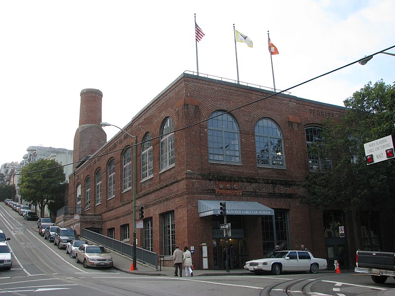 File:SF CCM - Entrance at Mason & Washington.jpg