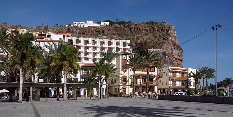 File:San Sebastian Gomera A.jpg