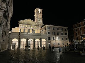 Santa Maria in Trastevere (Rome).jpg