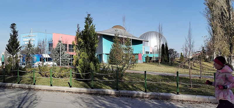 File:Sazova Park, Eskişehir, Turkey 25.jpg