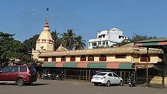 Siddhivinayak Mahaganapati Temple Titwala.jpg