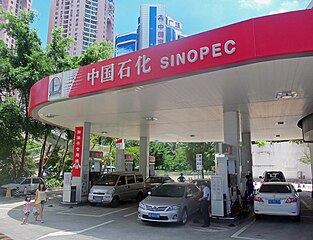 Sinopecin polttoaineasema (Shenzhen, Guangshou, Kiina).